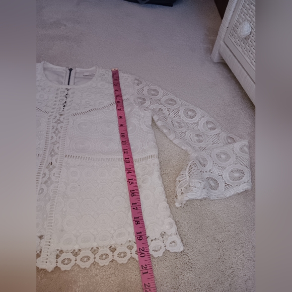 Lovers + Friends ~ Lace Crochet Sheer Long Sleeve Top – White, Size S - Picture 11 of 13